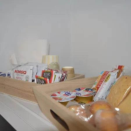 Pensión Geometric Hermes Bianca Palo del Colle